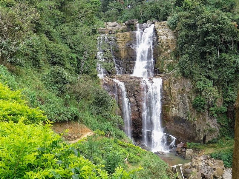 Ramboda Twin Waterfalls